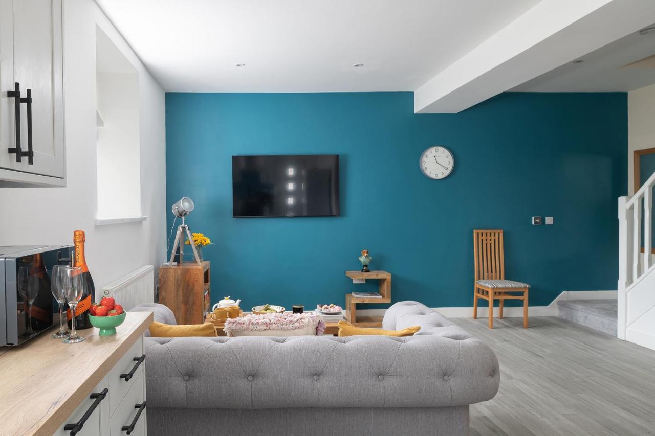 New Romantic, Dog Friendly Hideaway, Snowdon Views Карнарфон Екстериор снимка